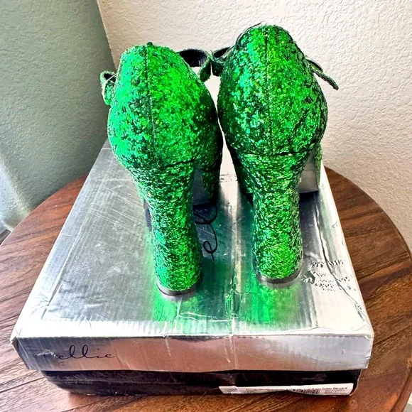 Ellie 5” Chunky Heel Green Glitter Mary Jane – Size 7 – NIB - Picture 4 of 9